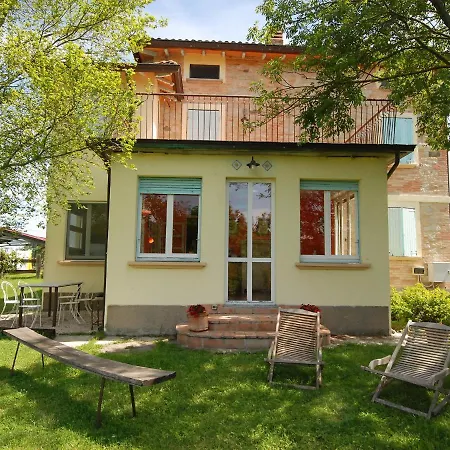 Hébergement de vacances Busani By Interhome