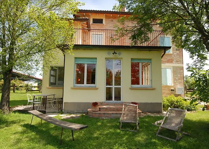 Holiday home Holiday Home Busani By Interhome